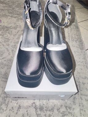 New Black Satin Platform Heels with Jeweled Ankle Strap size 37(7)